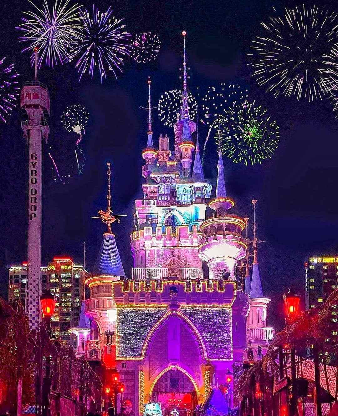 261002237 192311789764537 5159349089528831185 n 1 LOTTE WORLD