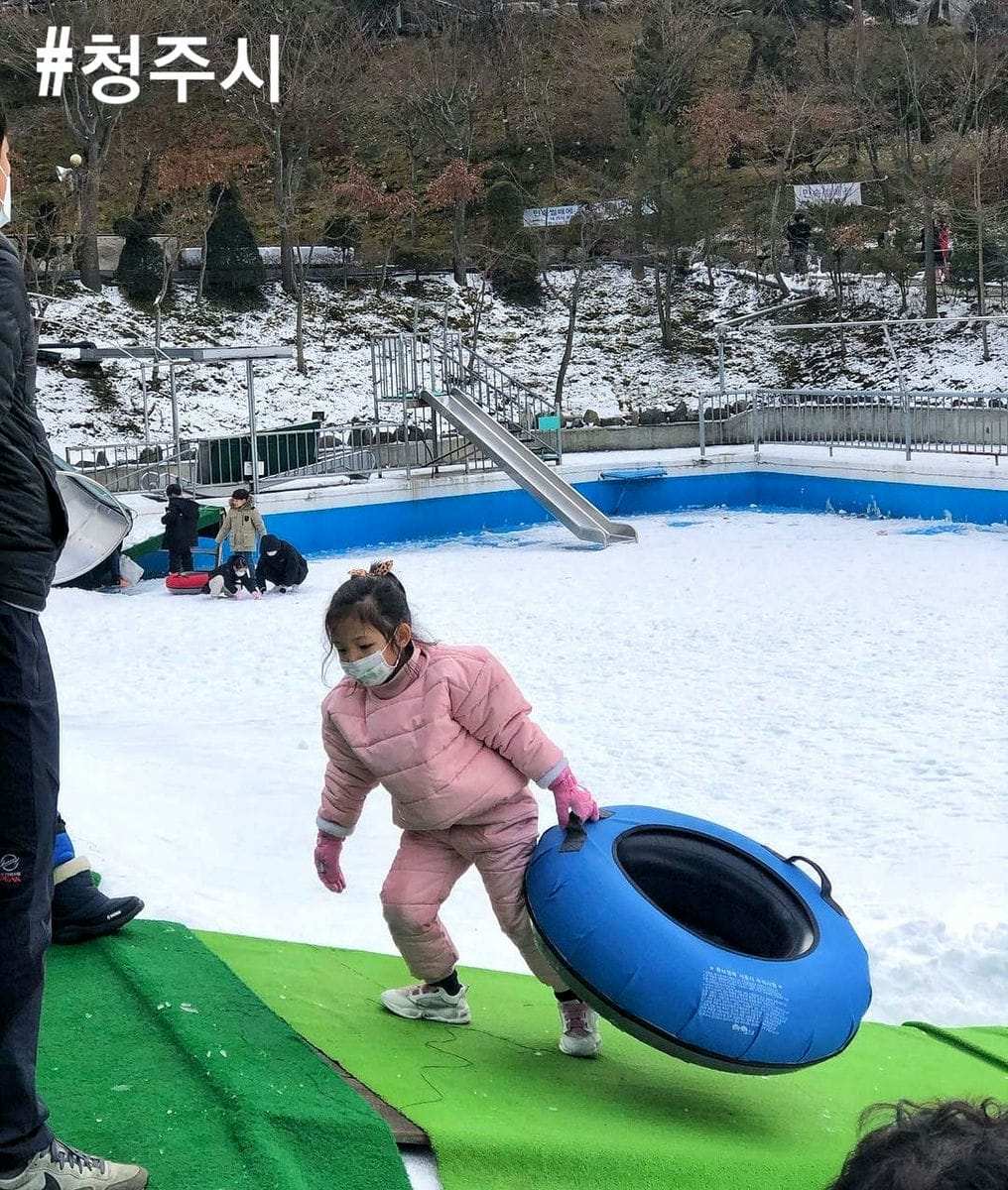 Khu trượt tuyết ở Cheongju 12 271850684 222925736703142 62424124458150706 n 1 Khu trượt tuyết ở Cheongju