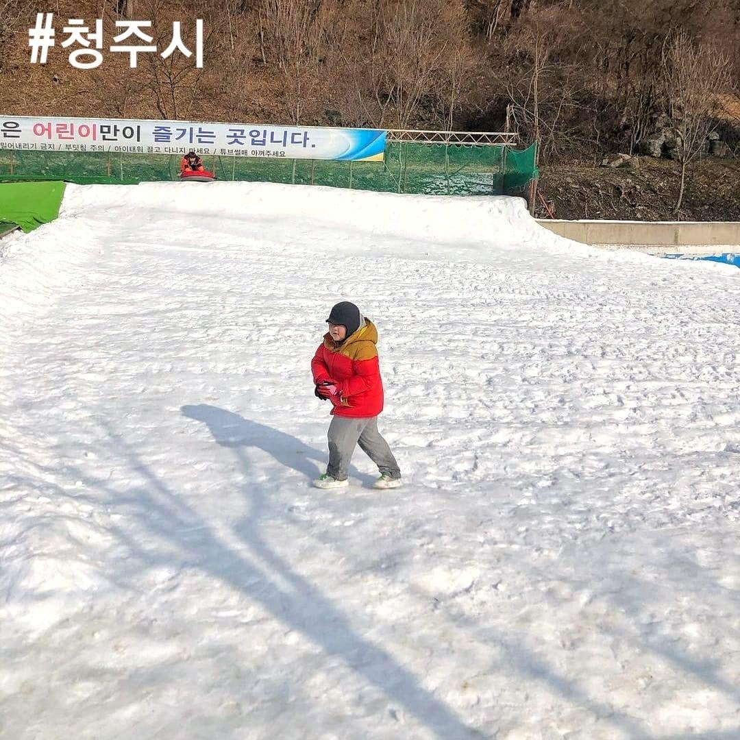 Khu trượt tuyết ở Cheongju 16 271884949 222925726703143 2911729125751555586 n 1 Khu trượt tuyết ở Cheongju