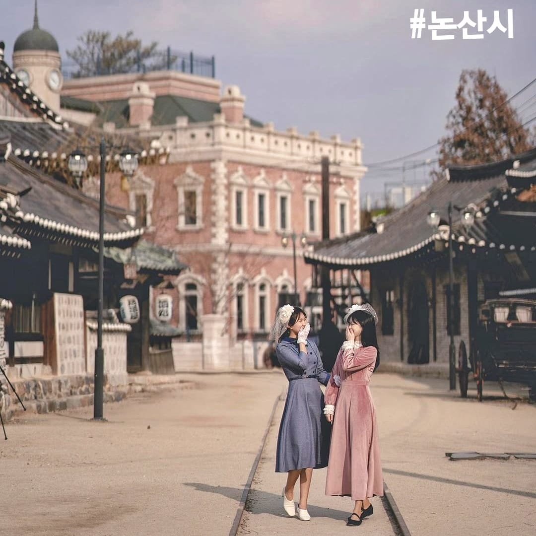 274578348 249216037407445 3734107421788414527 n 1 Phim trường Sunshine Studio tại Nonsan-si
