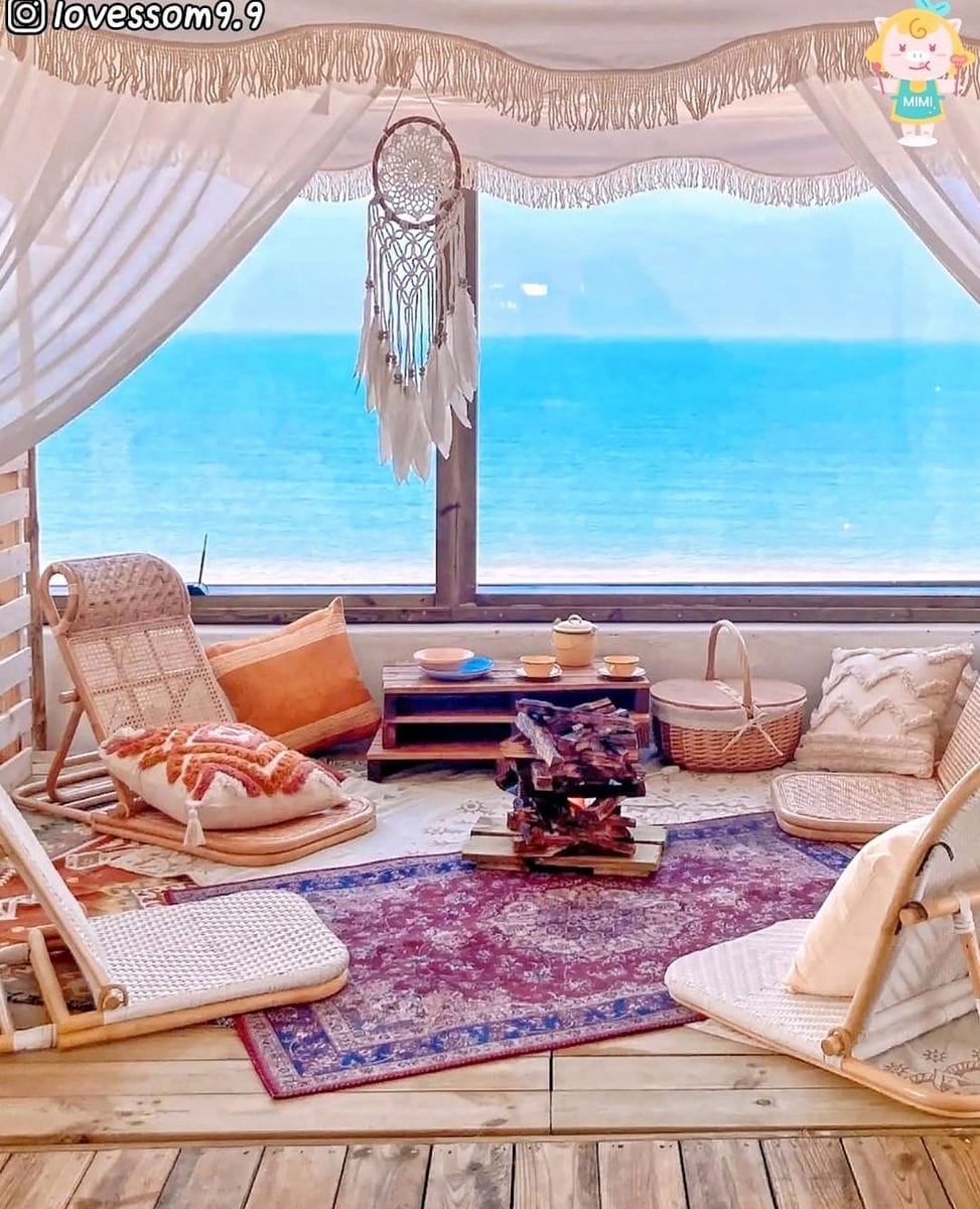 277803465 275145104814538 3561028180054041299 n 1 Honey Beach quán cà phê view biển đậm phong cách Tropical