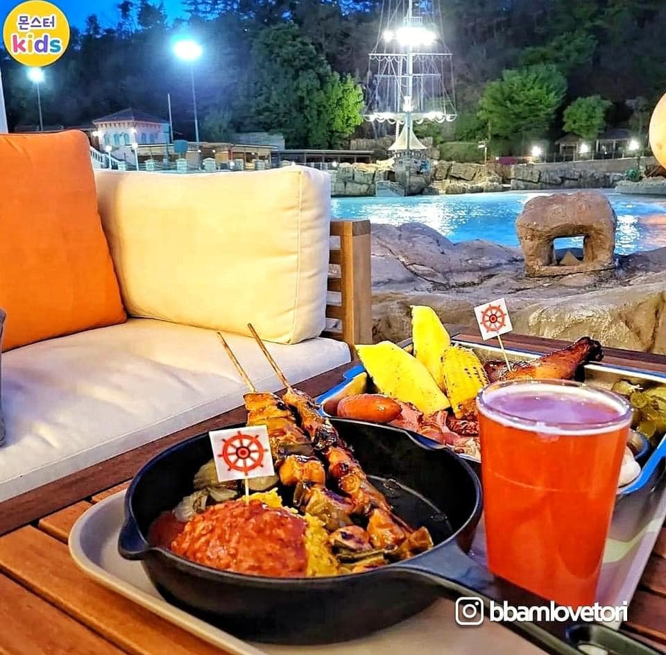 280033214 376539347744883 5917609350704373972 n Mar Caribe The bayside cafe