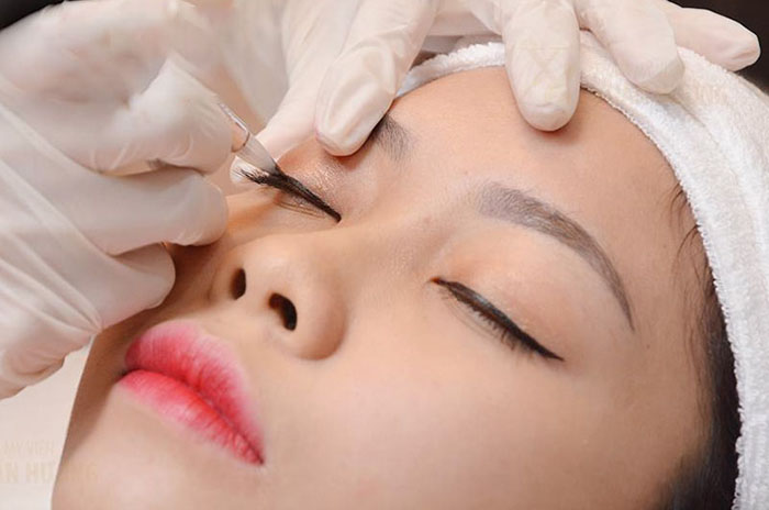 Các loại mí mắt và sự bàn tán của chị em phụ nữ 5 cac %20loai %20mi %20mat 5(1)