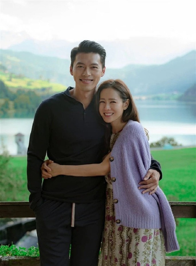Hyun Bin - Son Ye Jin: Từ phim giả đến sắp đám cưới thật - Ảnh 2.